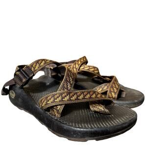 Chaco Z/2 Classic Sandals Adjustable Toe Loop LUVSEAT ChacoGrip Brown 8